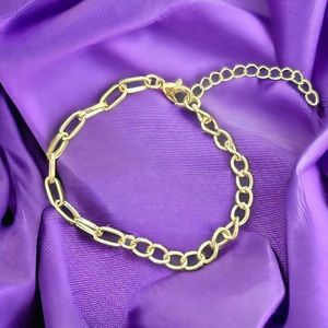 Gold link bracelet